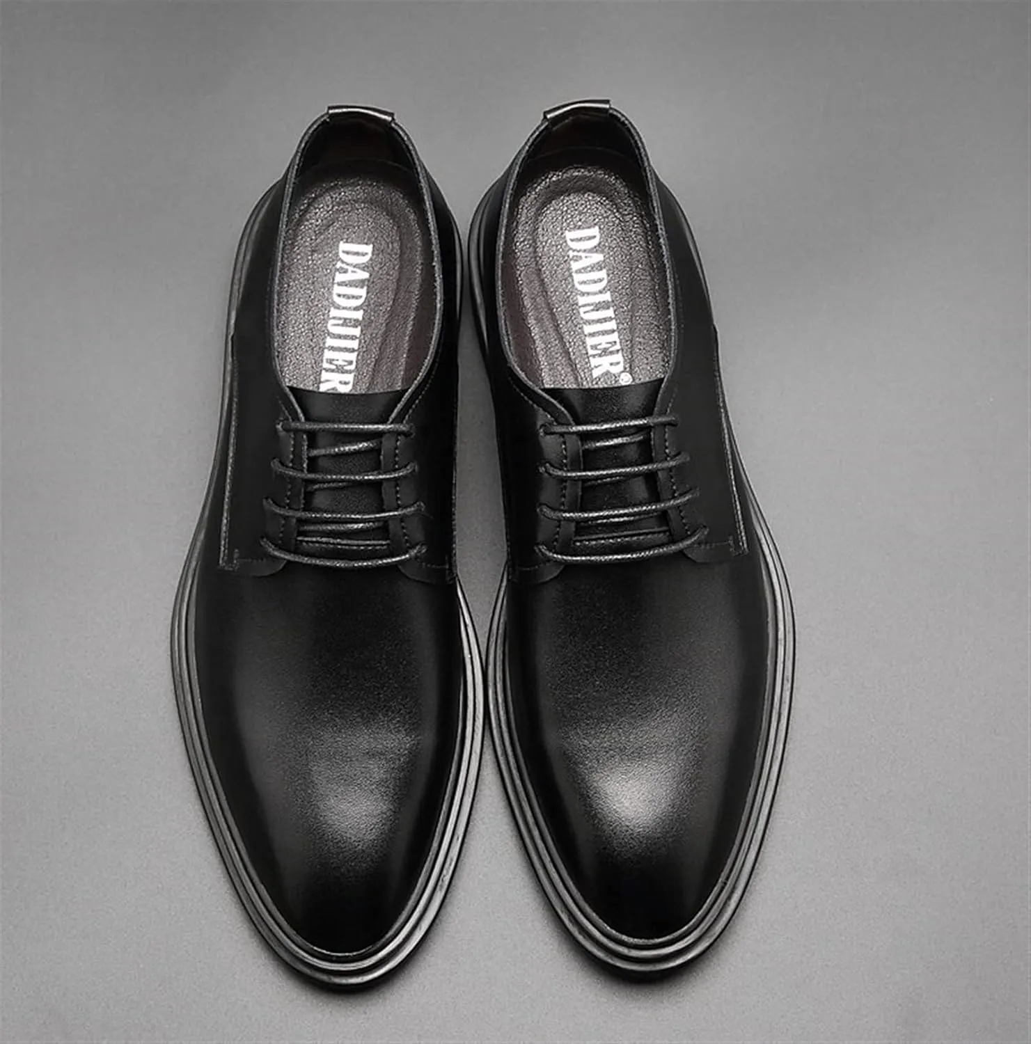 Dress Shoes for Men Lace Up Derby Shoes Round Toe Breathable Leather Slip Resistant Anti-Slip Rubber Sole Classic Suitable for Many Occasions.
