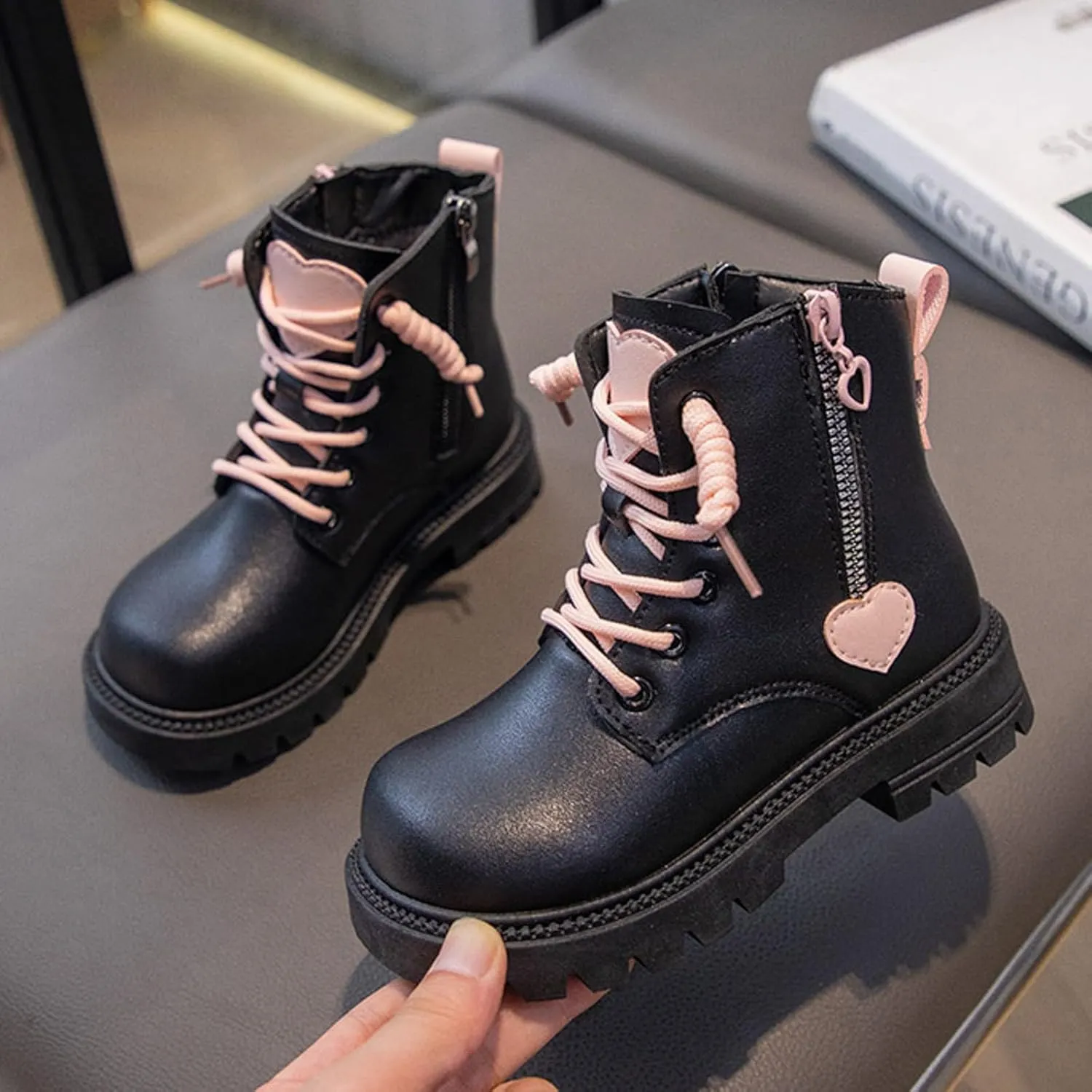 Kids Winter Snow Boots Warm Cozy Anti-Slip Mid Calf Winter Shoes Snow Boots Kids Warm Anti-Slip Outdoor Winter Shoes