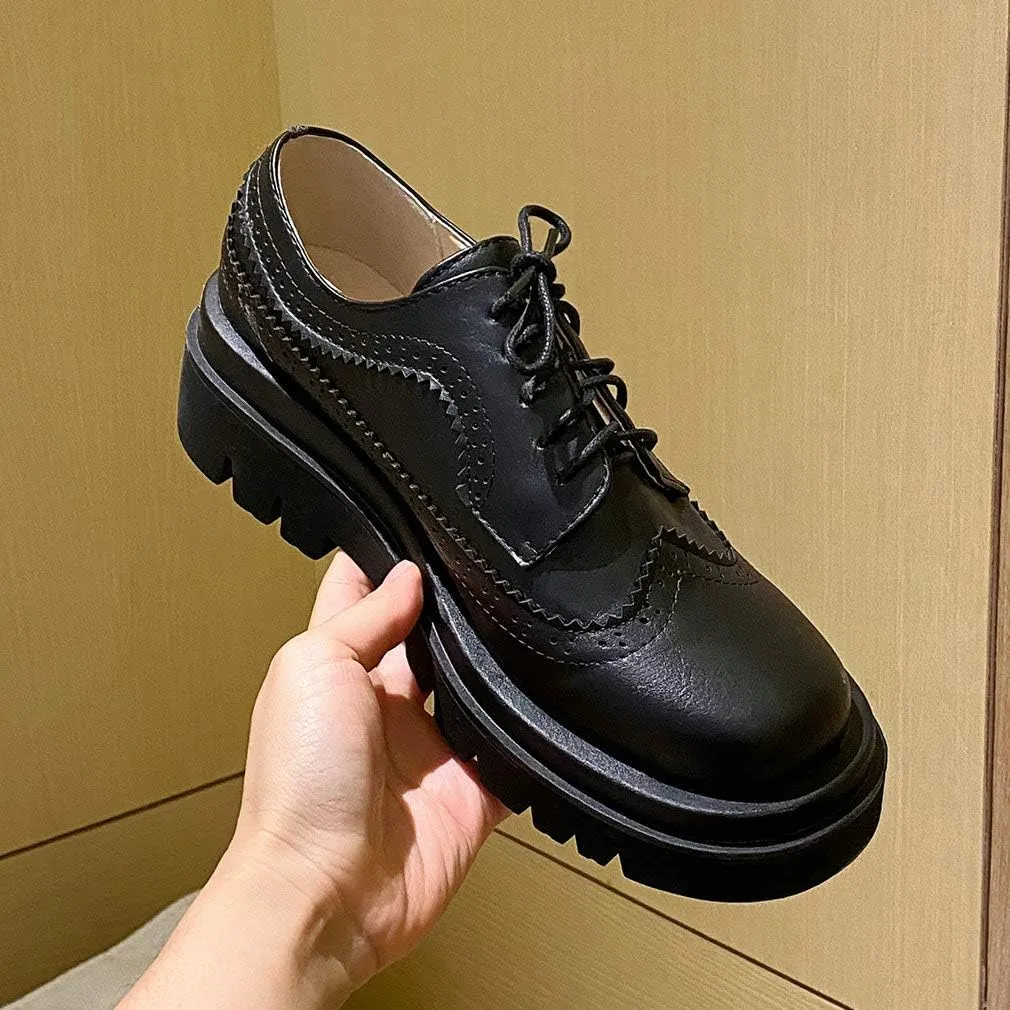 KOKOMOMO Womens Wingtip Platform Oxfords Chunky Vintage Lace Up Heels Shoes