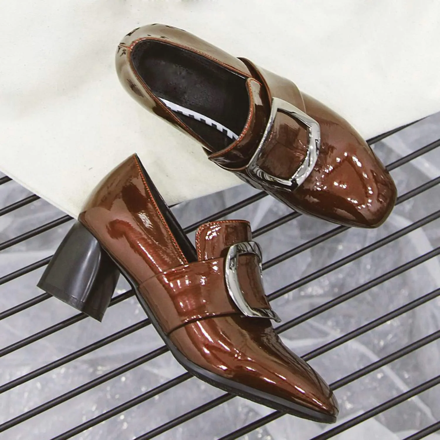 LEHOOR Women Buckle Loafers Pumps Mid Chunky Heel Round Closed Toe Oxford Loafer Pumps Patent 2 Inch Block Heel Dress Shoes Comfort Slip On Penny Loafer Heels Office Party Party 4-11 M US