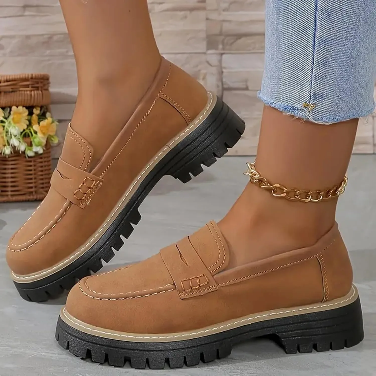 Loafers for Women 2025, Womens Loafers Comfortable Dressy Platform Chunky Penny Loafer Lug Sole Suede Loafers Slip on Work Office Business Casual Dress Shoes Ladies Loafers