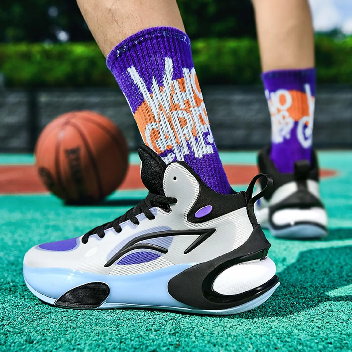 Men's Lightweight Rebound Basketball Shoes Non-Slip Cushioning Sneakers Women's Comfortable Soft Bottom Casual Sports Running Shoes Street Casual Walking Men's Shoes Women's Shoes