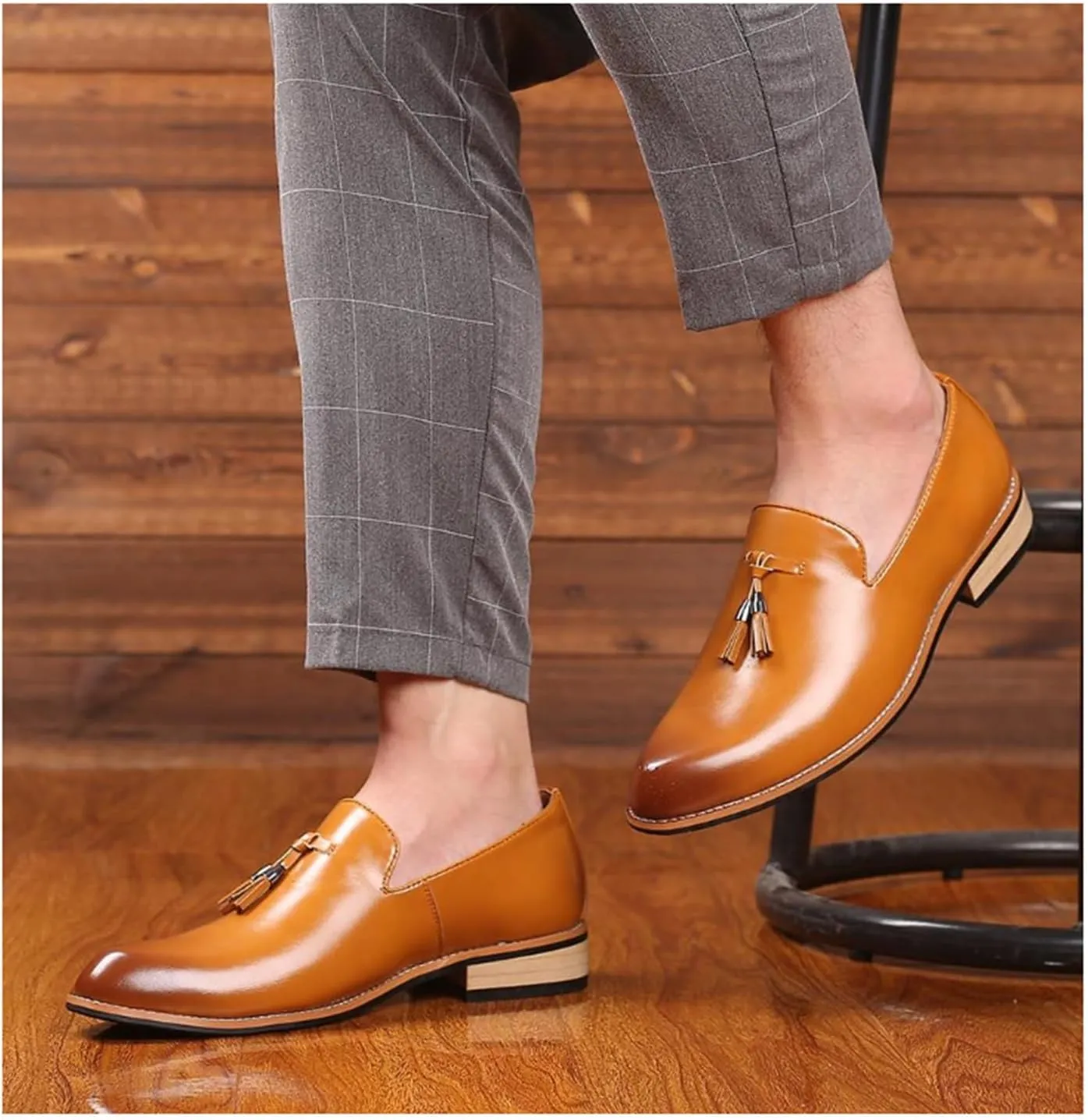 Men's Loafers Oxford Shoes Comfortable Slip-On Driving Flats Formal Business Dress Shoes with Tassel