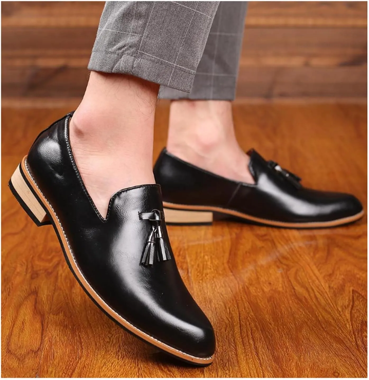 Men's Loafers Oxford Shoes Comfortable Slip-On Driving Flats Formal Business Dress Shoes with Tassel