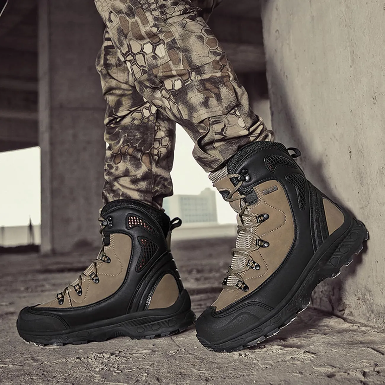 Men's Tactical Hiking Boots Lightweight Breathable Combat Boots Outdoor Jungle Work Boots