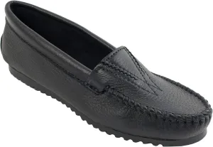 Minnetonka Women's Deerskin Gore Front Moccasin,Black Deerskin,6 M US