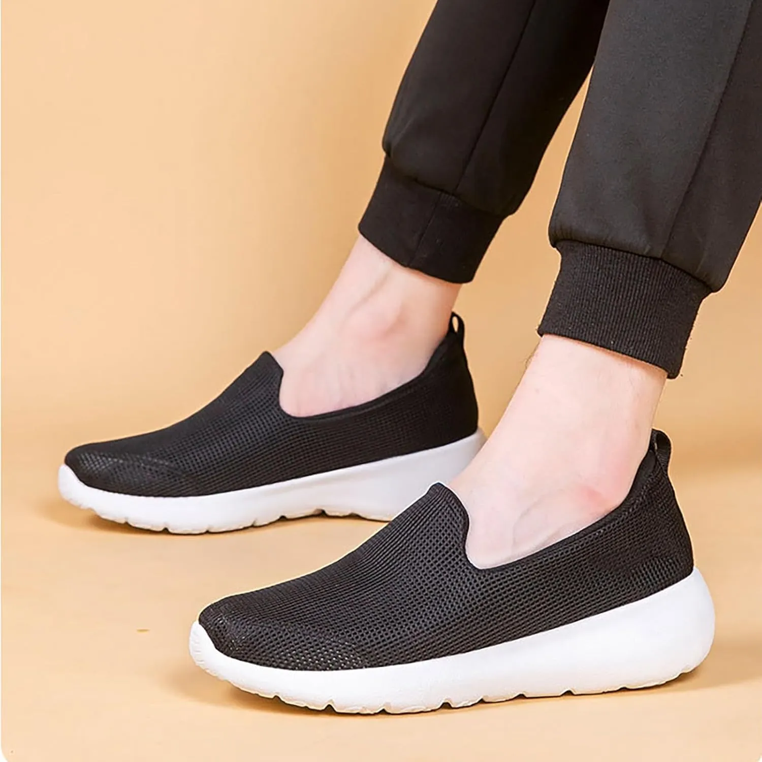 Slip On Shoes Women Lightweight Casual Black Shoes Fashion Sneakers 2025 Women's Soft Sole Mesh Comfort Orthopedic Basketball Shoe Loafers Shoe