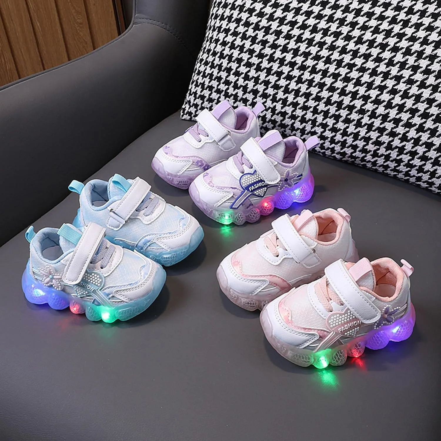 Toddler Baby Trainers Kids Boys Girls Led Light Up Luminous Sneakers Boots Children Non-Slip Sport Running Shoes