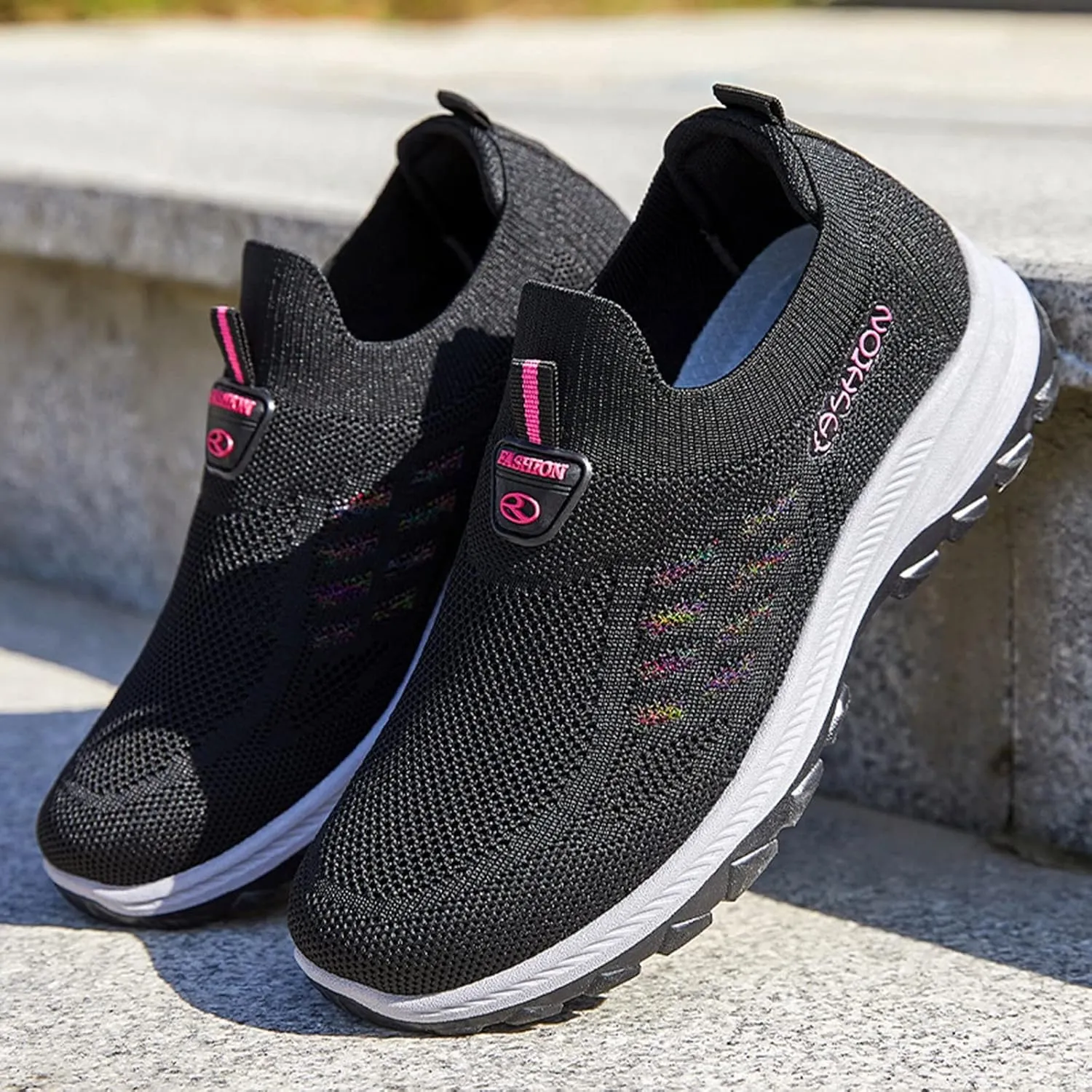 Women Slip-On Trainers Breathable Mesh Shoes Summer Lightweight Walking Sneakers Outdoor Casual Athletic Jogging Shoes