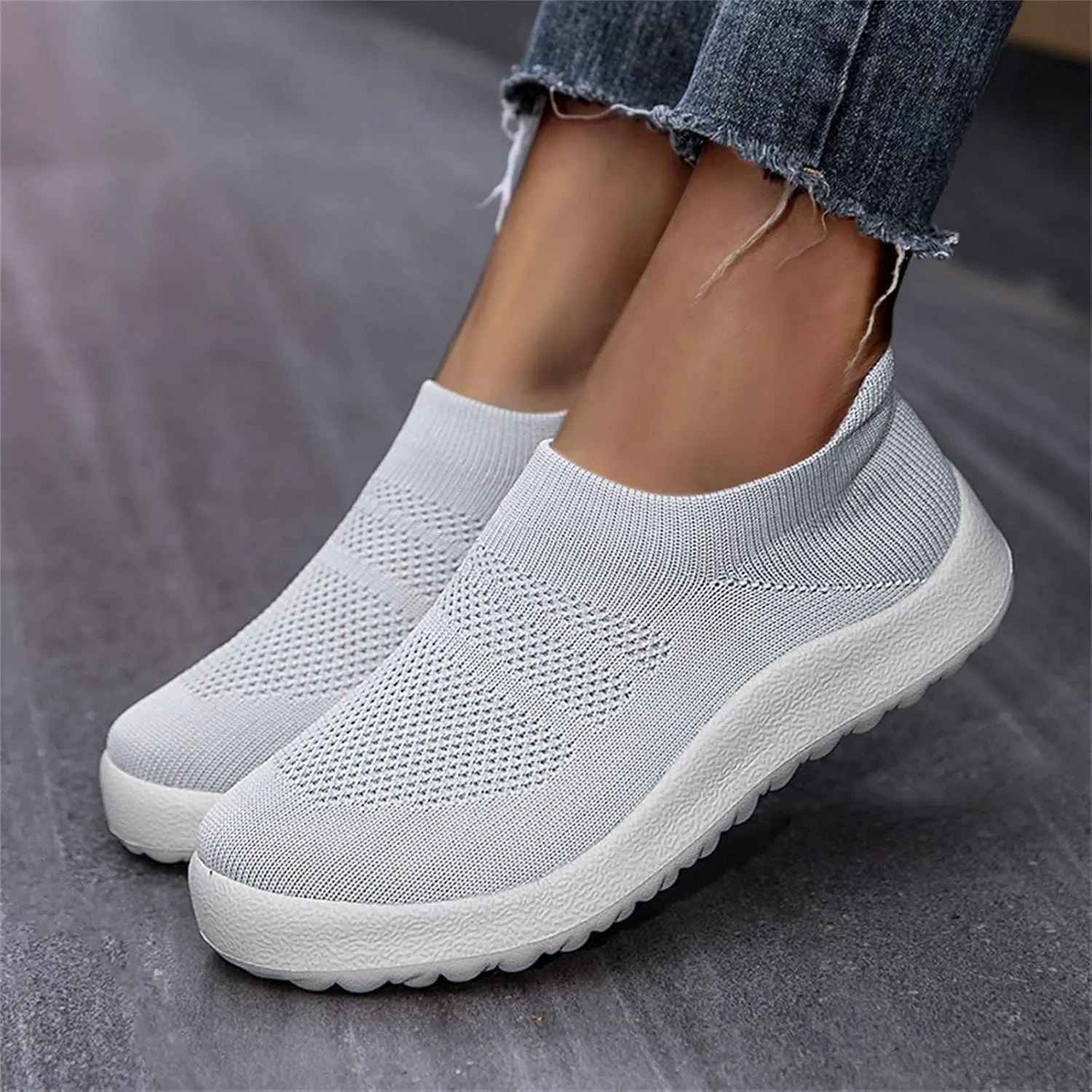 Women Slip On Trainers Running Walking Shoes Sports Sneakers Tennis Jogging Gym Workout Mesh Breathable