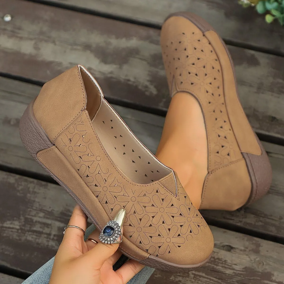 Women's Floral Ballet Flat Flats Shoes Slip On Flowers Round Toe Casual Dress Hollow Hole Summer Comfortable Work Office Fashion Trendy with Eyelets Cutout Comfort Rubber Sole Lazy Loafers