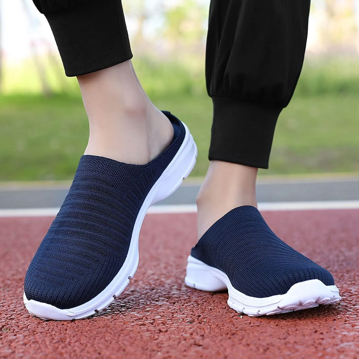 Women's Slip-on Mule Sneakers Lightweight Non Slip Work Shoes Women Winter Casual Slip On Shoes White Sneakers Platform Tennis Shoe Trainers Shoe