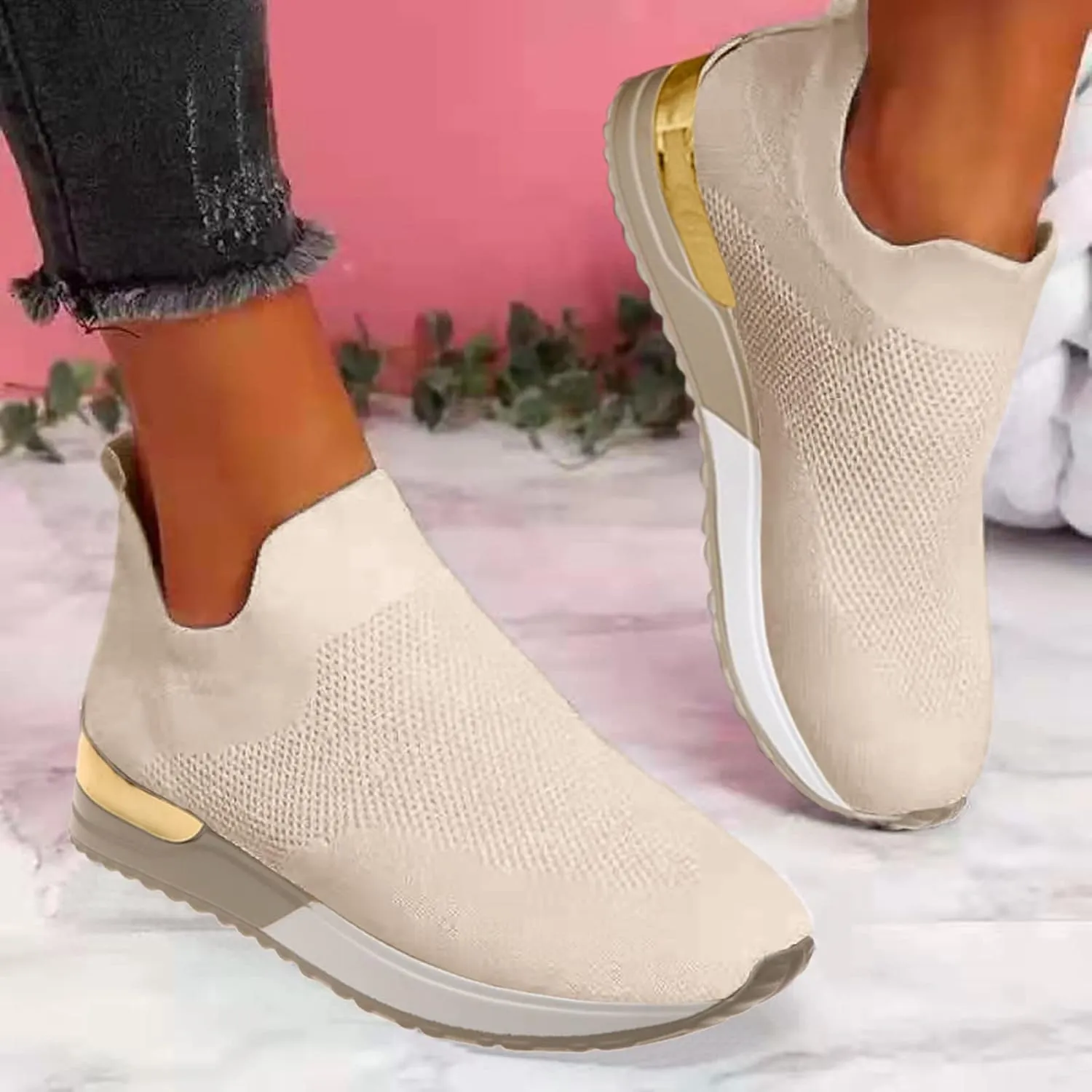 Women's Slip On Walking Shoes Running Comfortable Tennis Shoes Womens Lightweight Casual Work Shoes White Platform Sneakers Red Tennis Shoe White Loafers