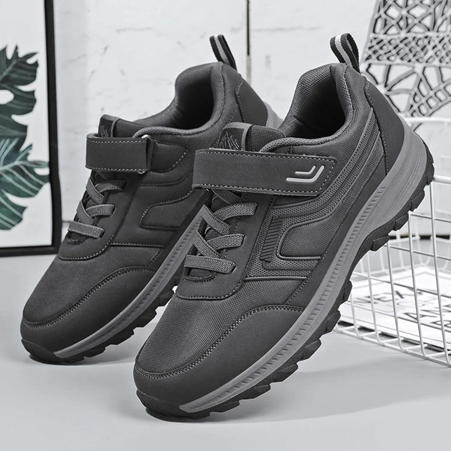 Workout Athletic Sport Shoes for Men Breathable and Light Outdoor Comfy Walking Shoe Wide Walking Shoes for Men