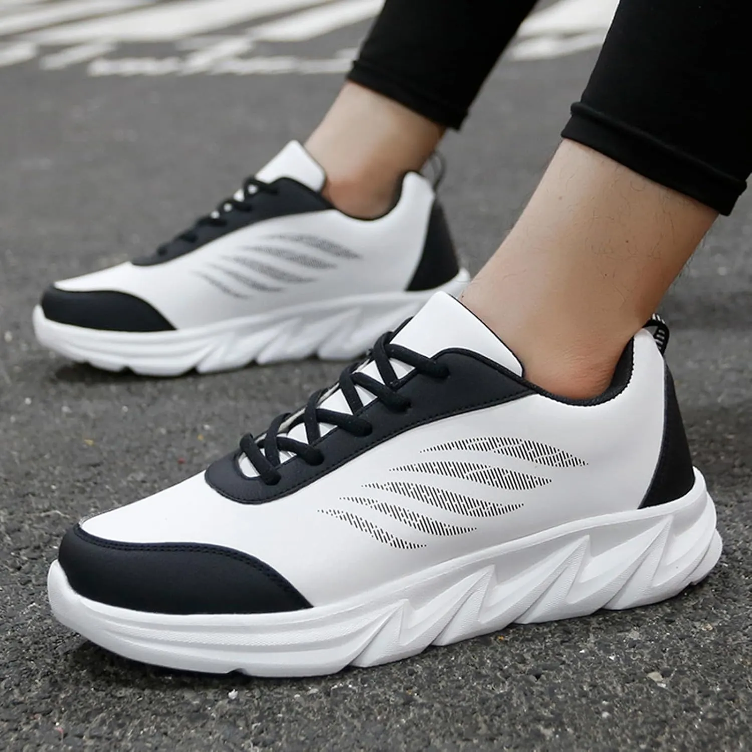 Workout Athletic Sport Shoes for Men Lace Up Lightweight Breathable Fashion Sneaker Wide Walking Shoes for Men